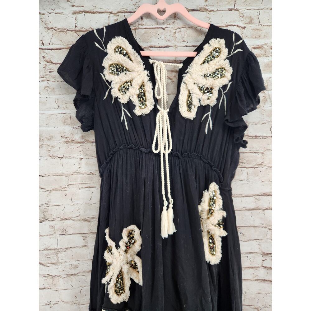 POL Boho Boutique Dress Size Small NEW Black Gold Detail Flowing Dress - Picture 2 of 6